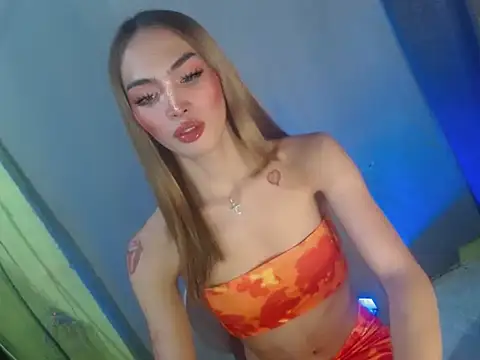 sweetfuckerbaby18 webcam