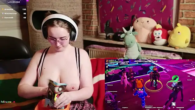 GamerGirl_Eve webcam