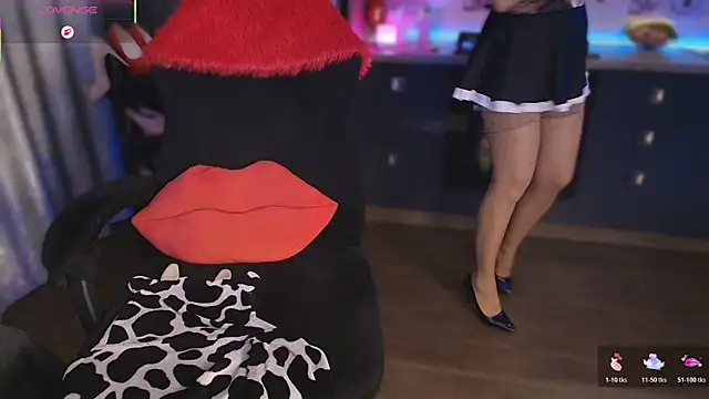 emlana - Emlana's free webcam - UK Sex Cams