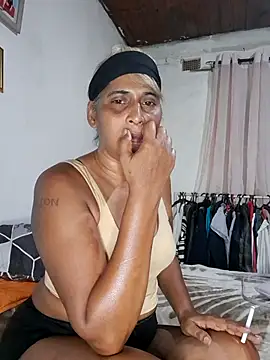 Goodgirlsue_77 webcam