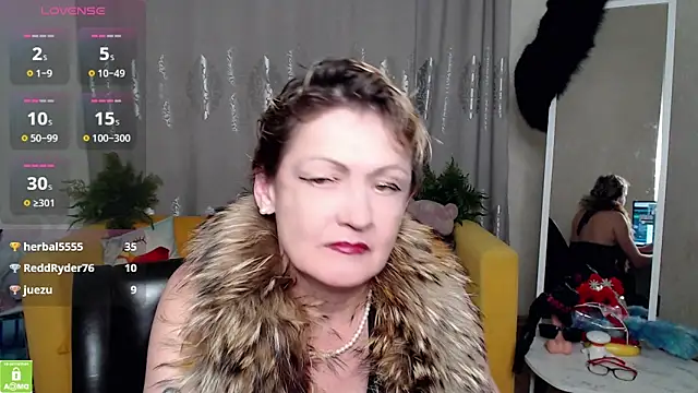 SexyGrandma_ webcam