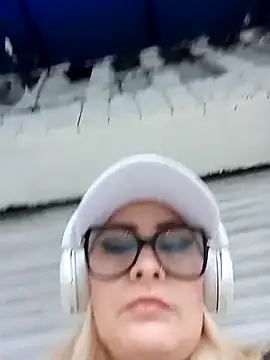 CandieGilson__ webcam