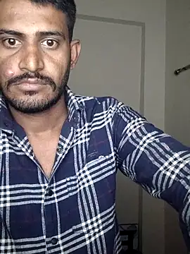HotXKrish webcam