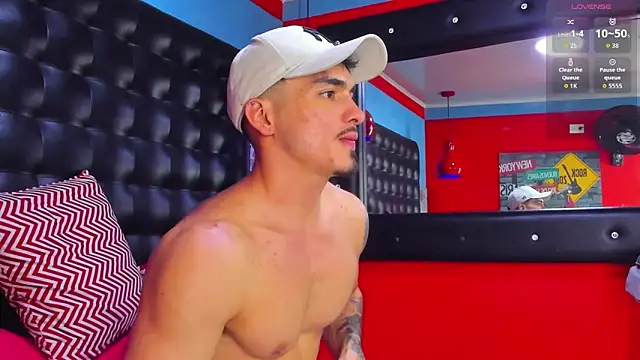 Big_ValentinHunk webcam