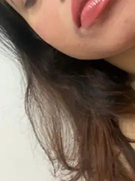 riya_sharma11 webcam