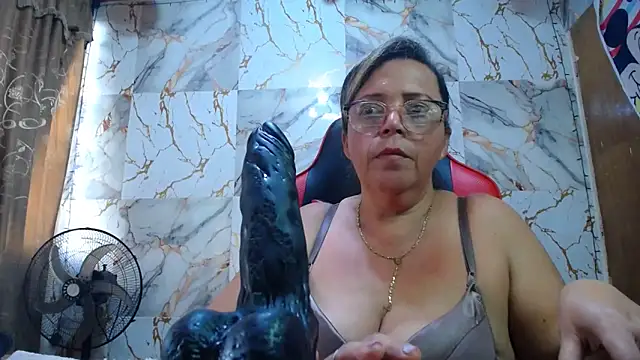 alina_maturehot webcam