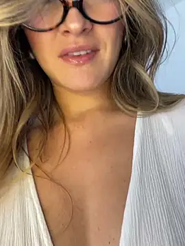 GeorginaBlack webcam