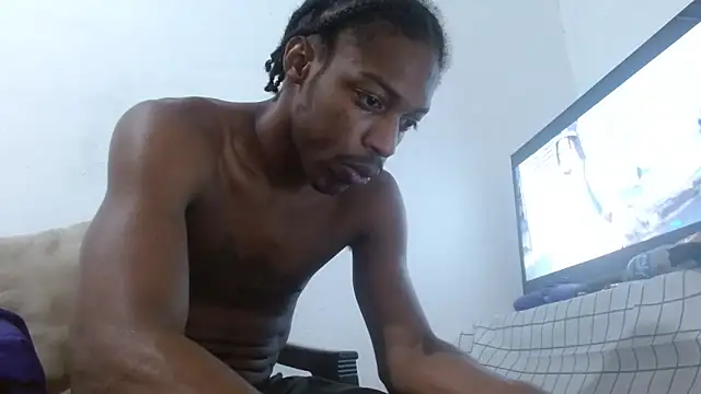 Larry-n-clouds webcam