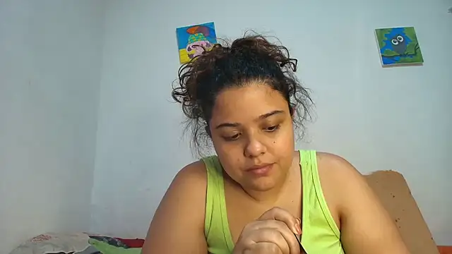 luisahot_9727 webcam