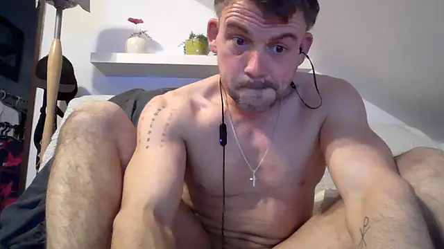 Cambitchboy webcam