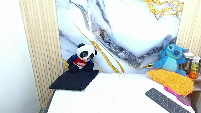 natashaislerxxx webcam