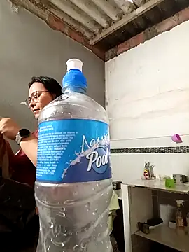 Dirty-Momm-Divorced-Hot webcam