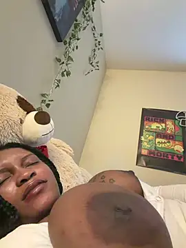 Webcam Model (thedarkenchantress)  is live.Free join now!