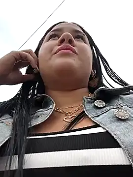 Kendra-daring webcam