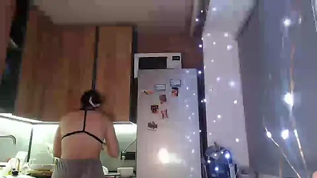 delightful_sofi webcam