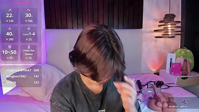 Creamy_Angelo webcam