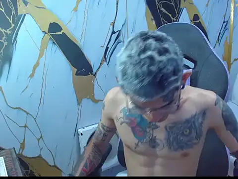 Boy_tatto77 webcam