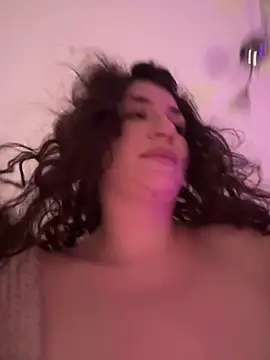 ScarletBloom_ webcam