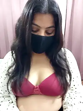 Webcam Model (Half_girlfrnd_530)  is live.Free join now!