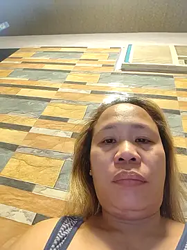 squirtshantal webcam