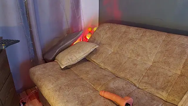 jade_brunnette webcam