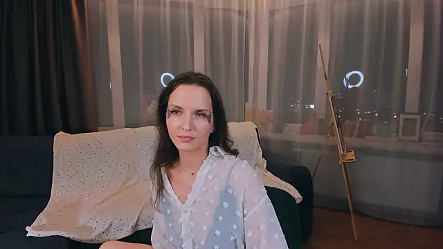 Ariadna_Shy webcam