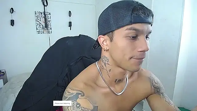 Leonard_Price webcam