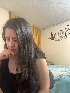 Webcam Model (latinfemale)  is live.Free join now!