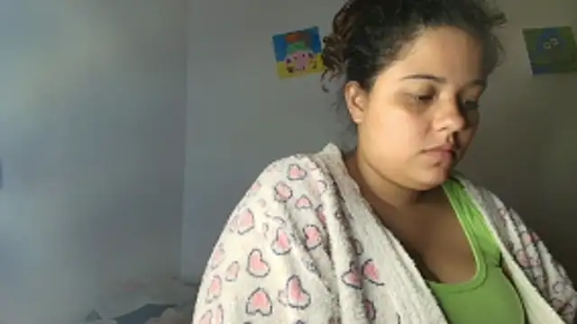 luisahot_9727 webcam