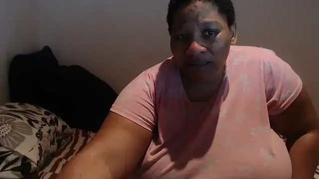 PIXIEBITCHXXX26 webcam