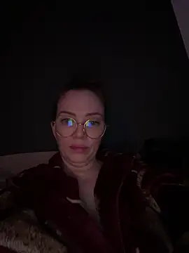 FemDom_RubyKnightXXO webcam