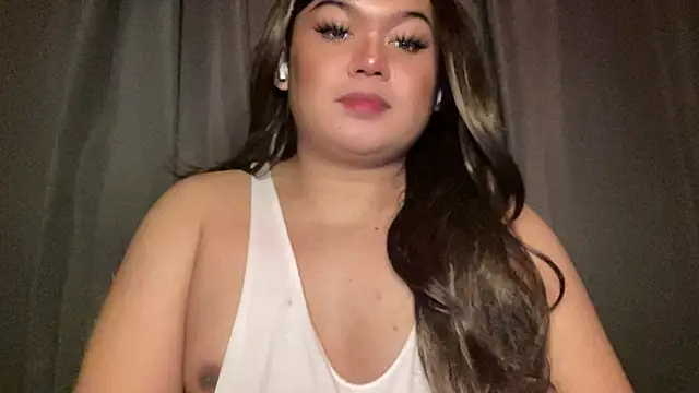 RedHead_Thalia webcam