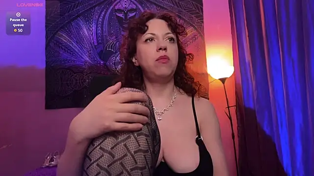 Helena__Femdom webcam