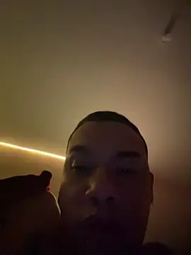 AlphaMasterXxx webcam