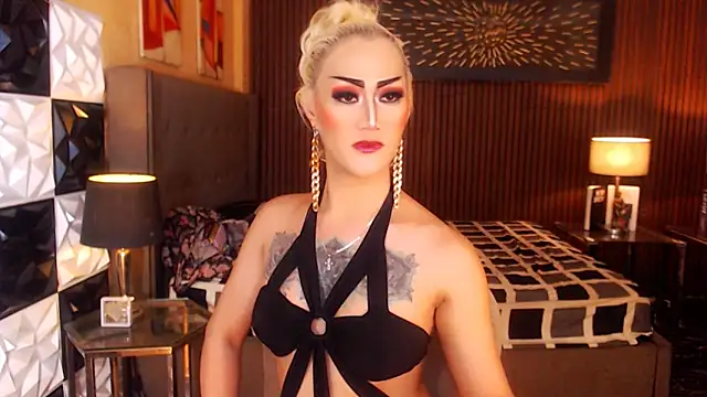 HorseCockDivine webcam