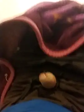 Playboyx143@xh webcam