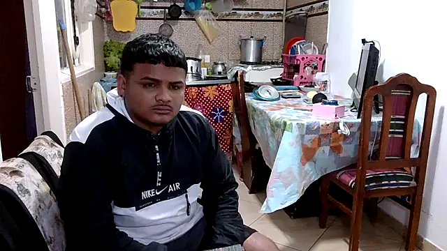 Boycuriousxxx webcam