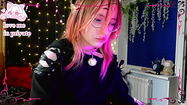 honelin - Honelin's free webcam - UK Sex Cams