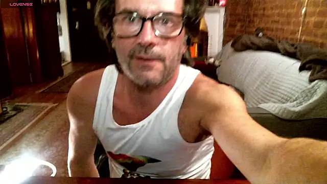 johnny_bottoms - Johnny_Bottoms's free webcam - UK Sex Cams