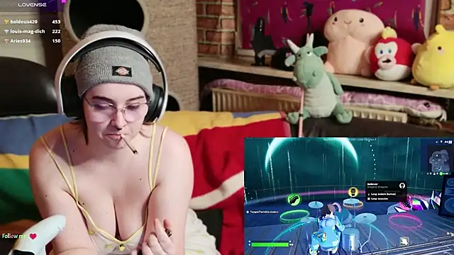 GamerGirl_Eve webcam