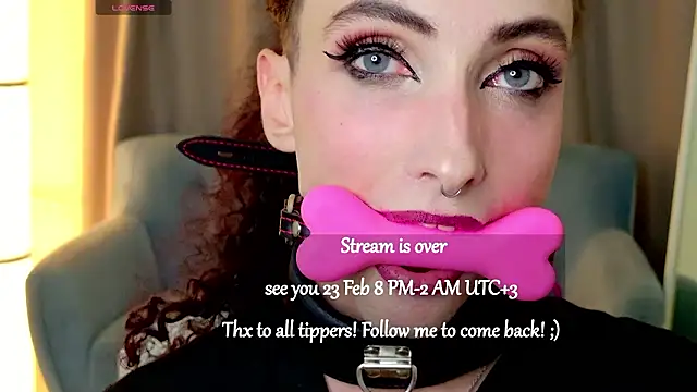 Queen_of_tease webcam