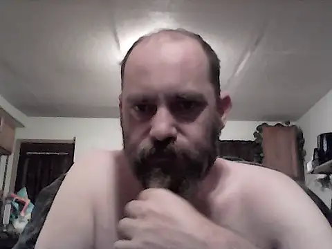 crazyheratic8 webcam