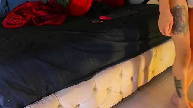 Live sex cam of ArchieCollins