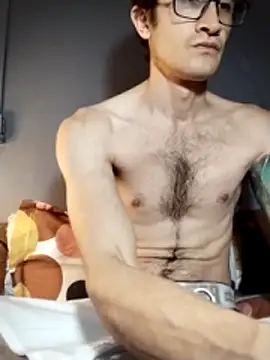 Loggan_donnelly webcam