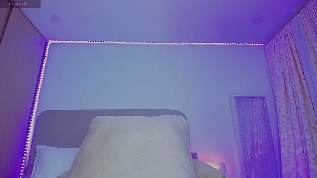 TheGloriousSophie webcam