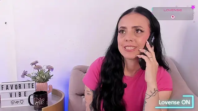 AndreaValencia webcam