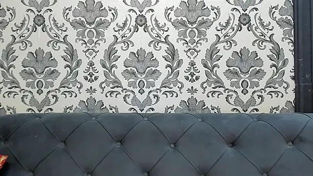 LissaBigTitts webcam