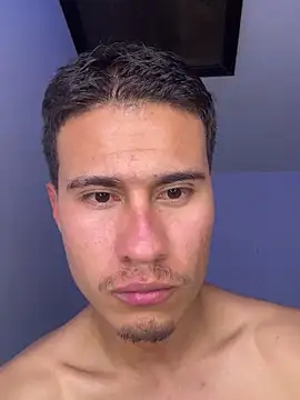 latin_paisa_boy - Latin_Paisa_Boy's free webcam - UK Sex Cams