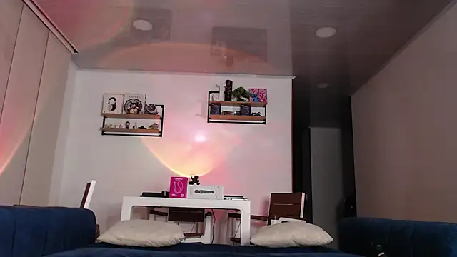 ashely_ryan24 webcam