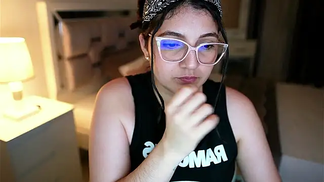 Camilaa_bueno webcam